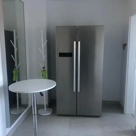 Apartment Stuttgart-townhouse Fully Furnished W Garden *